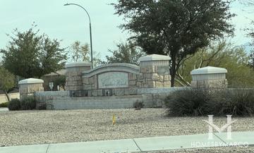Photos of Camelback Ranch subdivision in Phoenix, AZ