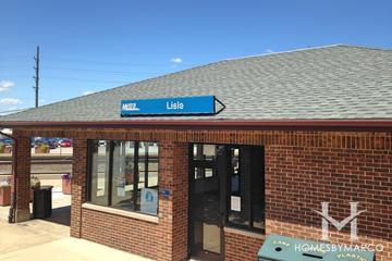 Photos of the Lisle Metra station in Lisle, IL