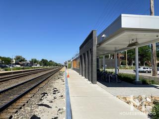 Clarendon Hills station in Clarendon Hills, IL