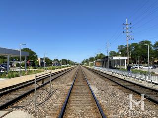 Clarendon Hills station in Clarendon Hills, IL