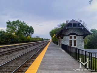 Highlands station in Hinsdale, IL