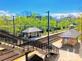 Hubbard Woods station in Winnetka, IL