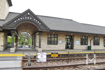 Highland Park station in Highland Park, IL