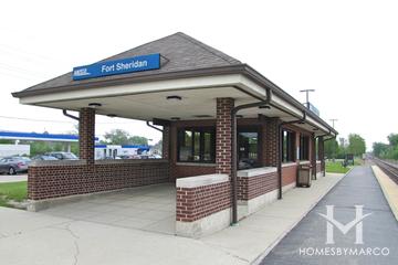 Photos of the Fort Sheridan Metra station in Highwood, IL
