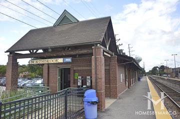 Photos of the Northbrook Metra station in Northbrook, IL