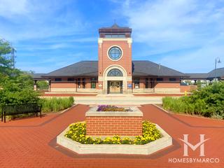 Photos of the Glen of North Glenview Metra station in Glenview, IL
