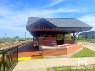 Glen of North Glenview station in Glenview, IL
