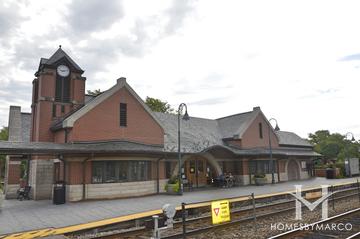 Glenview station in Glenview, IL