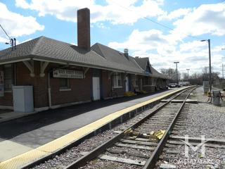 Photos of the McHenry Metra station in McHenry, IL