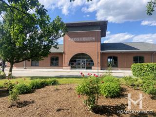Photos of the Roselle Metra station in Roselle, IL