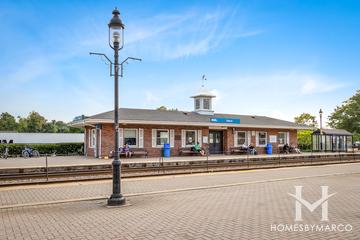 Photos of the Itasca Metra station in Itasca, IL