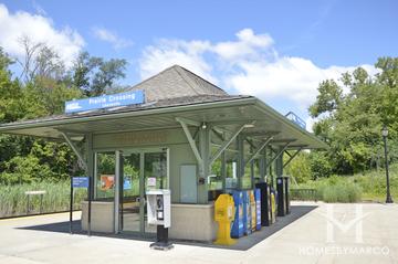 Photos of the Prairie Crossing/Libertyville Metra station in Libertyville, IL