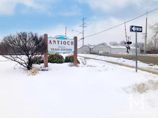 Antioch station in Antioch, IL